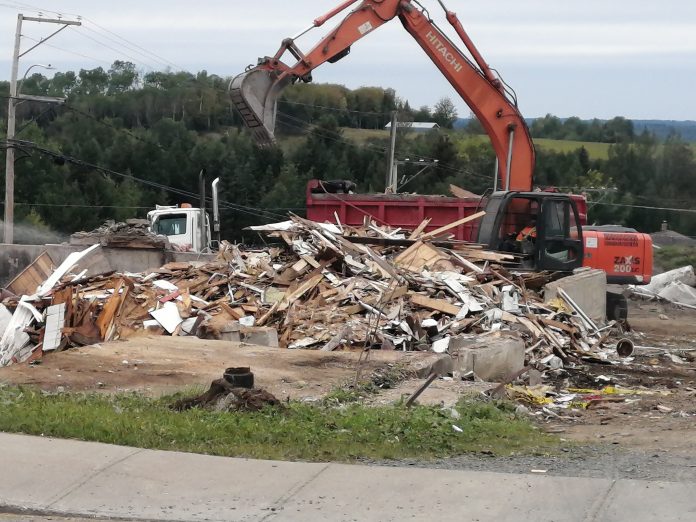 Un pan de l’histoire de SaintNarcisse rasé Journal Le Soir