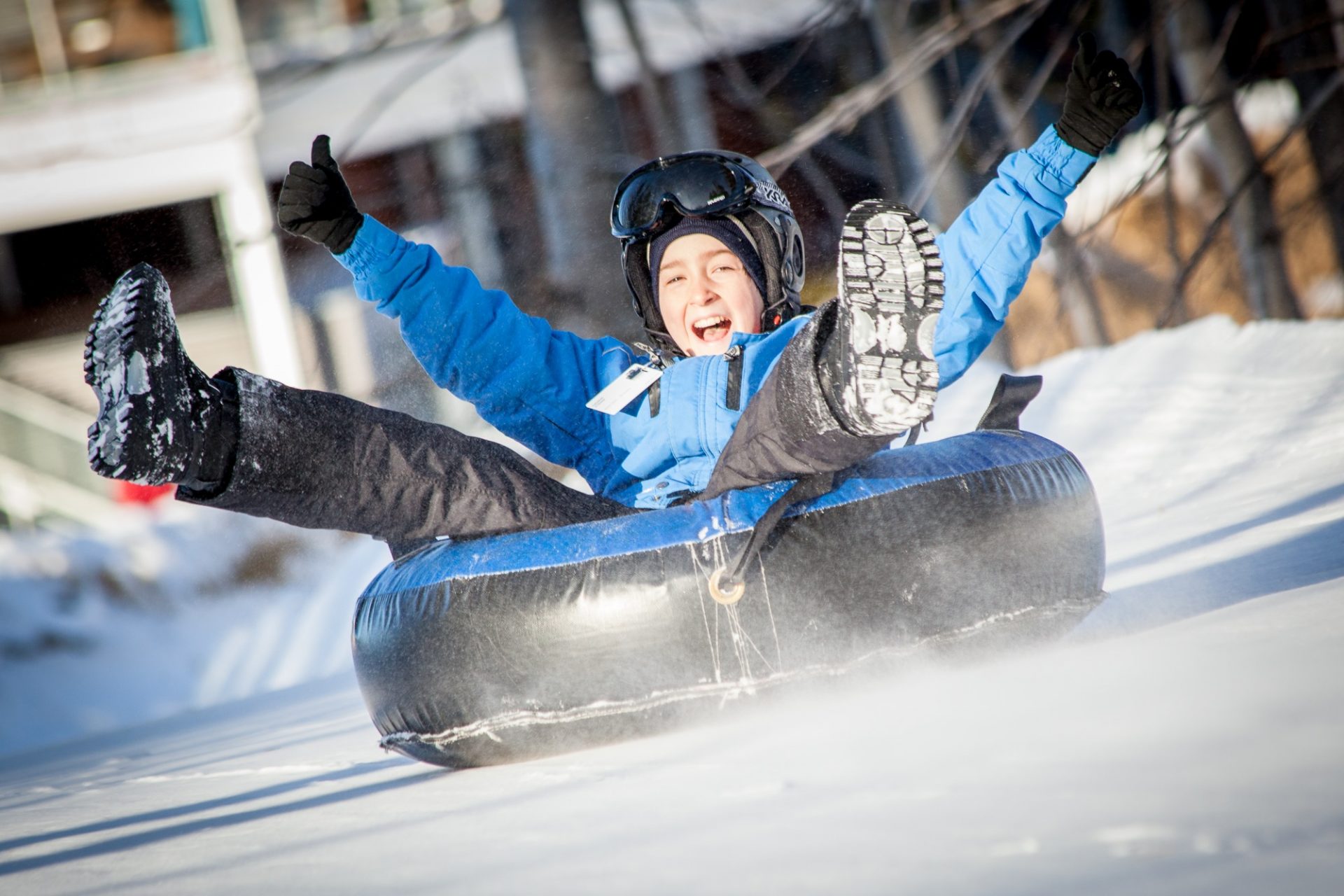 La glissade populaire au Parc du MontSaintMathieu Journal Le Soir