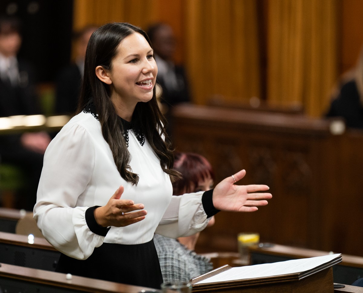 Kristina Michaud sera candidate dans une autre circonscription | Journal Le  Soir